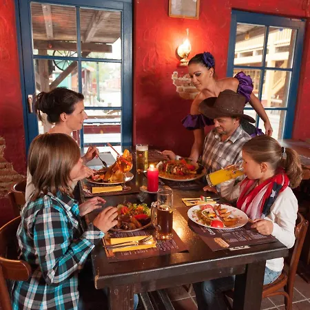 Pullman Westernstadt Otel *