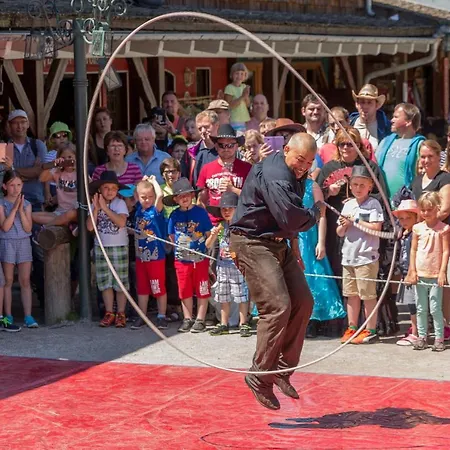 Pullman Westernstadt Otel Eging